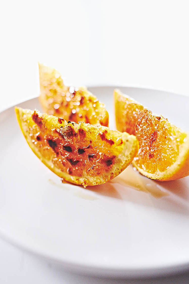 Food-Fotografie: flambierte Orangenspalten mit knuspriger Karamell-Kruste Foto: www.neon-fotografie.de